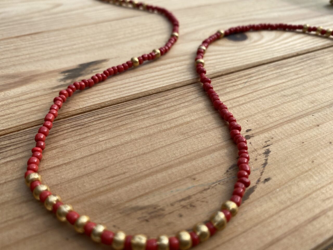 Łańcuszek do okularów koraliki hand made Red&Gold